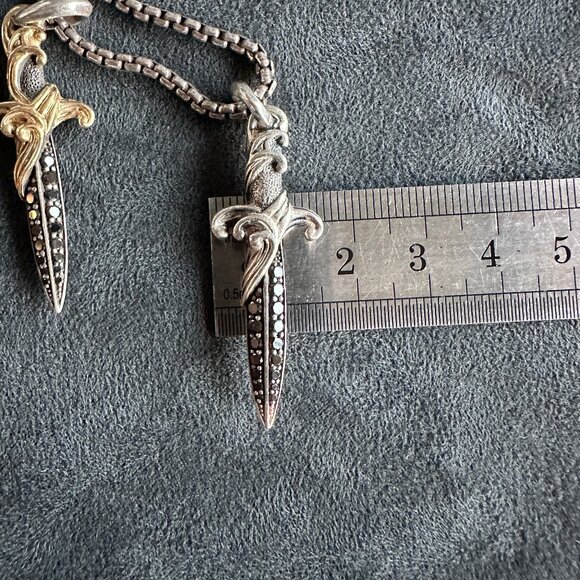 David Yurman Two Waves Dagger w/ 18K Gold, Sterling Silver & Diamonds Necklace - Picture 13 of 16